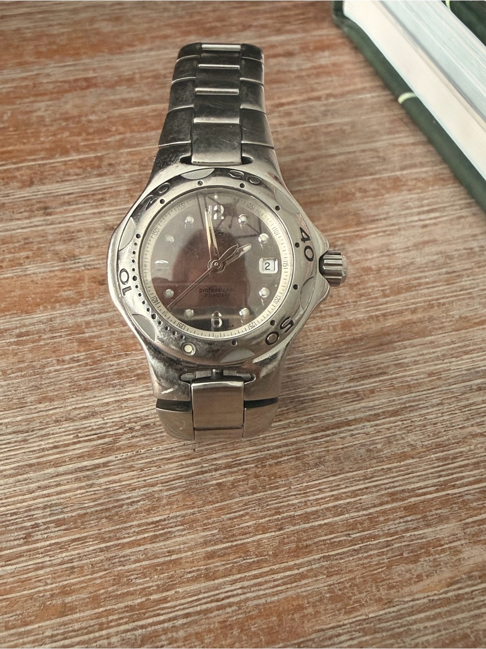 Tag HEUER Women's Watch - stainless Dial - Picture 2 of 3